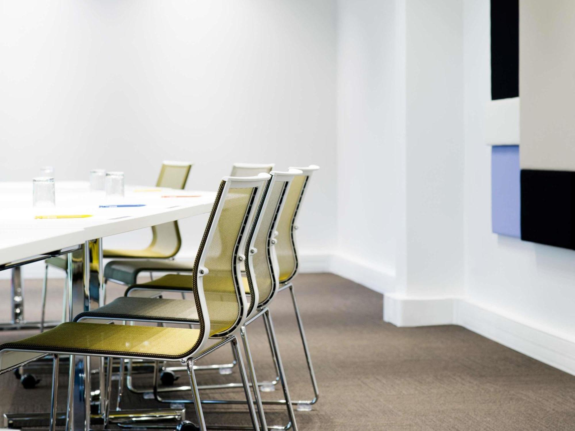 Отель Novotel London