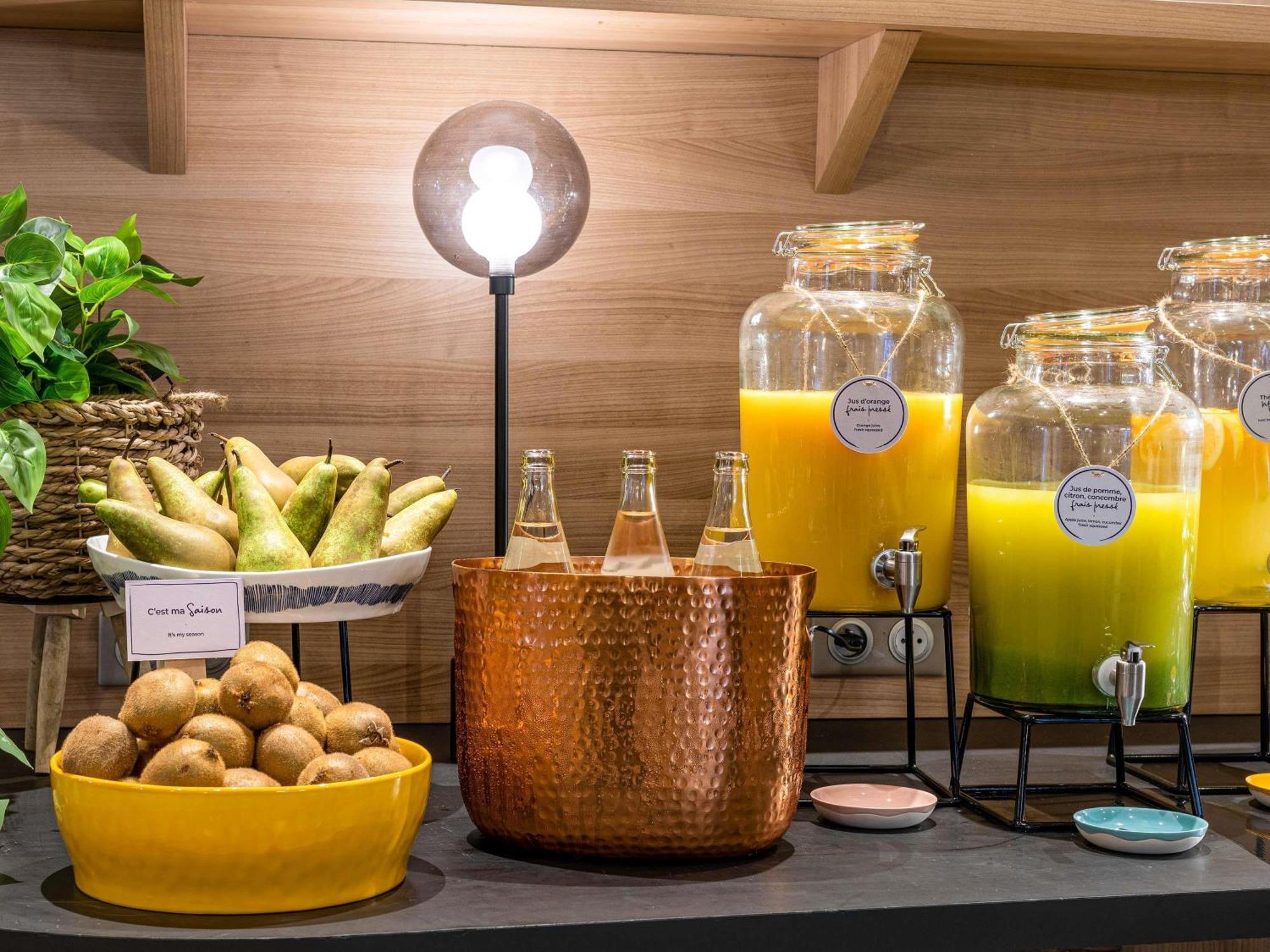 Отель Novotel London Брентфорд