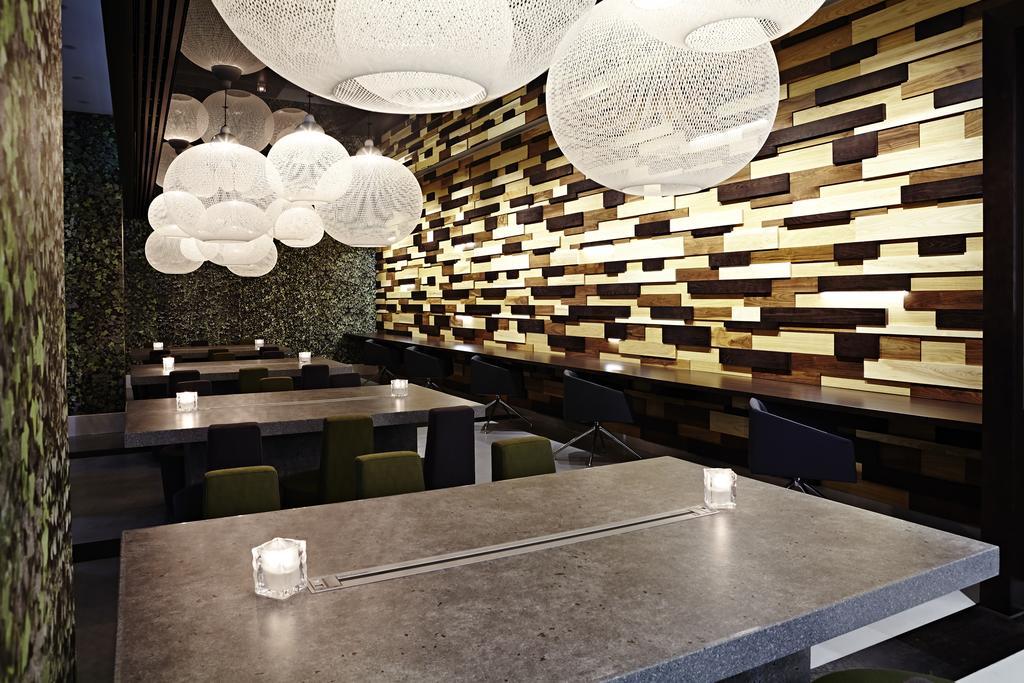 Novotel London Отель